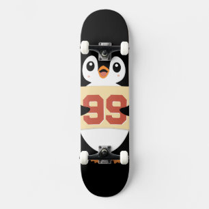 Skate Pinguim Fofo Segurando uma Placa