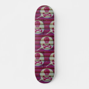 Skate Pink skull skateboard.