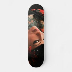 Skate Pino para cima da tatuagem
