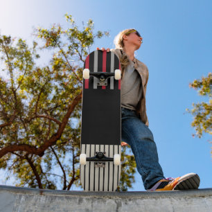 Skate Pop de cor - Stripes vermelhas, Cinzas, preto e br