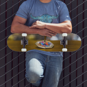 Skate Presente SlipperyJoe Hanukkah dreidel base octogon