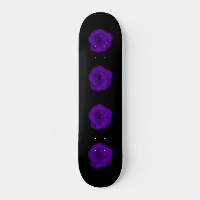 Skate Rosa do roxo. Fundo preto (Frente)