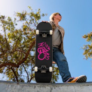 Skate Rosa Neon “Rainha” Grafite