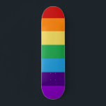 Skate Sinalizador arco-íris<br><div class="desc">As cores brilhantes do arco-íris para celebrar seu orgulho,  ou apenas sua felicidade!</div>