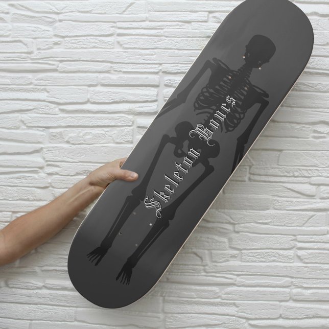 Skate Skeleton Gótico Personalizado (Spooky Skeleton Skateboard with space for your name)