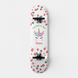 skate Strawberry Unicorn com nome