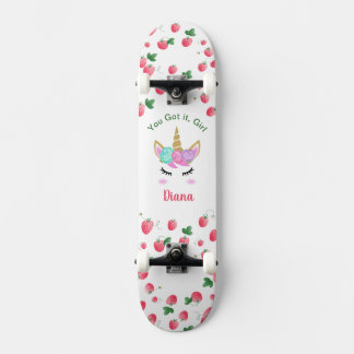 skate Strawberry Unicorn com nome