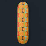 Skate Tabuleiro de Padrões Laranja Moderno do meio sécul<br><div class="desc">Bata, bata. Quem está aí? Tabuleiro de Padrões Laranja Moderno do meio século! Ei, com um design neste retrato, você não precisa de uma linha de soco. Este padrão perfeitamente modular apresenta um fundo laranja vibrante e filas de uma forma adorável de cozinha em verde, vermelho, turquesa, preto e branco...</div>