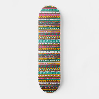 Skate Teste padrão tribal colorido