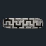Skate Têxtil africano de mudo com Padrões geométricos<br><div class="desc">Esta impressão foi feita por Norman Wyatt Jr. no estilo de uma lama africana. O tecido de lama é originário do Mali e é um sinal de identidade cultural. Mostre seu amor pela cultura global e pelos padrões geométricos comprando este impressão!</div>