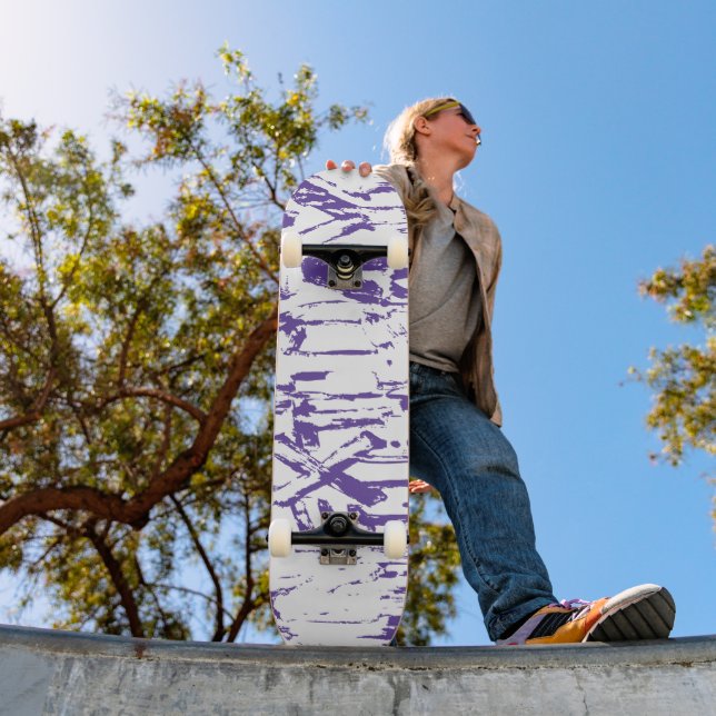 Skate Tipografia Abstrata com Pincel Grunge Nextday (Ao ar livre 1)