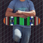 Skate Tiras coloridas finas - 1<br><div class="desc">Produto de design personalizado com um padrão colorido. Personalize este modelo com o seu trabalho de arte. Transfira este design para qualquer item.</div>