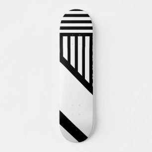 Skate Triângulo strips em preto e branco
