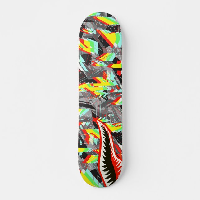 Skate Tubarão Trippy de Esvoir Camo (Frente)