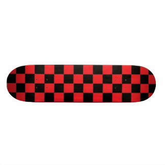 Skate vermelho e preto de Checkerd