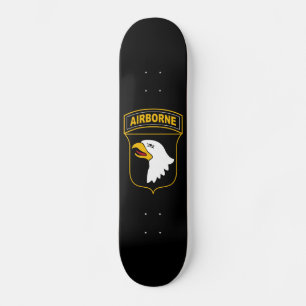 Skate Veterano militar da 101ª Divisão Aerotransportada