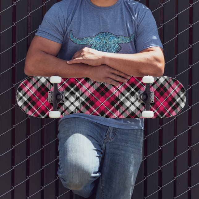 Skate Xadrez Escocês Rosa Preto Branco (Ao ar livre 3)