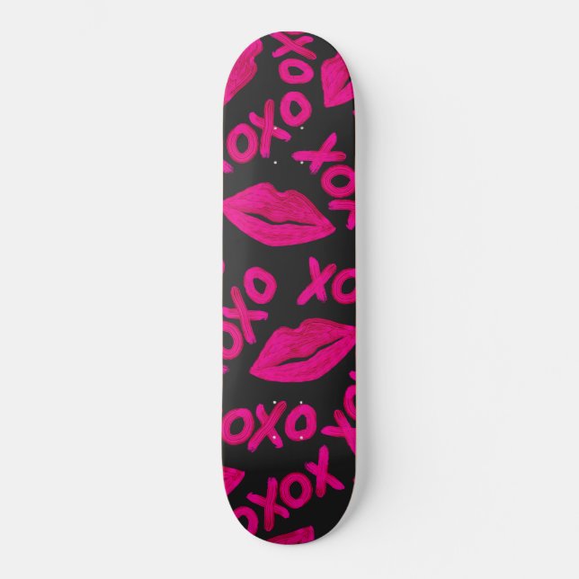 Skate XOXO Citando Lábios Pretos Neon-Rosa Pink Pêntrico (Frente)