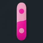 Skate Yin Yang Pink<br><div class="desc">Yin Yang - Ilustração yang rosa-rosa e rosa-quente.</div>