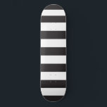Skate Zebra Stripe<br><div class="desc">Andar de skate com faixa de zebra personalizada.</div>