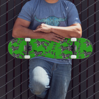 Skate Zebra verde selvagem moderna