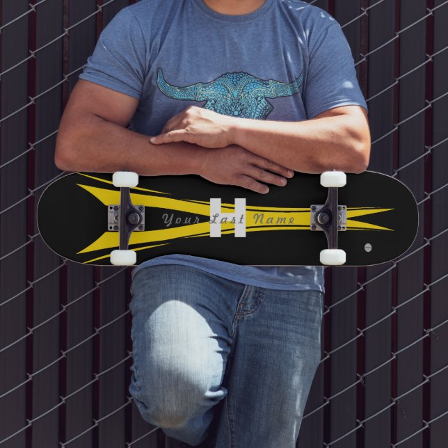 Skateboard Black and Yellow HAMbyWG (Ao ar livre 3)