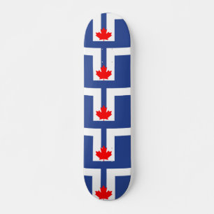 Skateboard com a bandeira de Toronto, Canadá