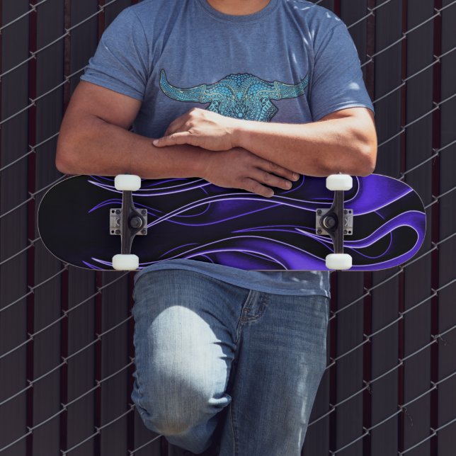 Skateboard com Chamas Roxas (Ao ar livre 3)