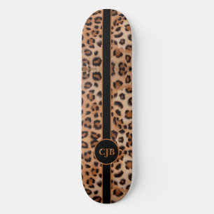 Skateboard com Estampa de Leopardo Feroz e Ousada