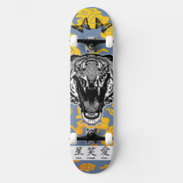 SKATEBOARD COM TIGER JAPONÊS E NUVENS AMARELAS
