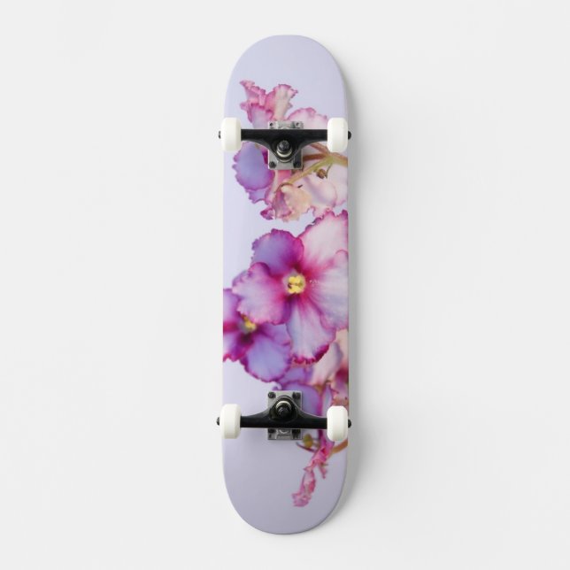 Skateboard Completo Violet Flowers de 7¼" (Frente)