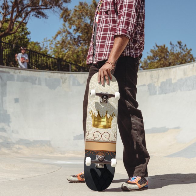 Skateboard Cool Royal Crown. (Ao ar livre 2)