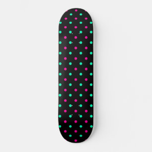 Skateboard de bolinhas rosa e aqua bonito