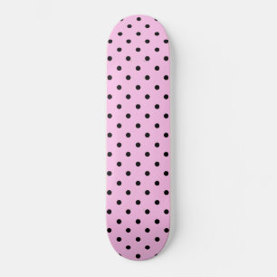 Skateboard de Rosa Claro e Bolinhas Pretas