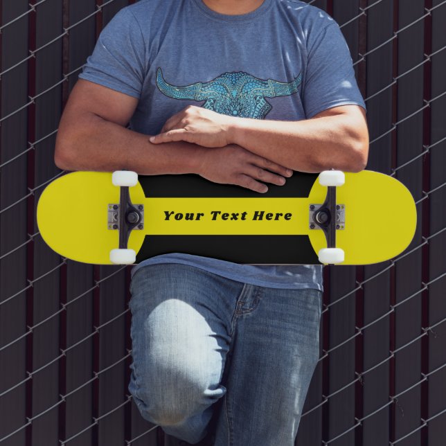 Skateboard de Texto Personalizado em Amarelo com D (Ao ar livre 3)