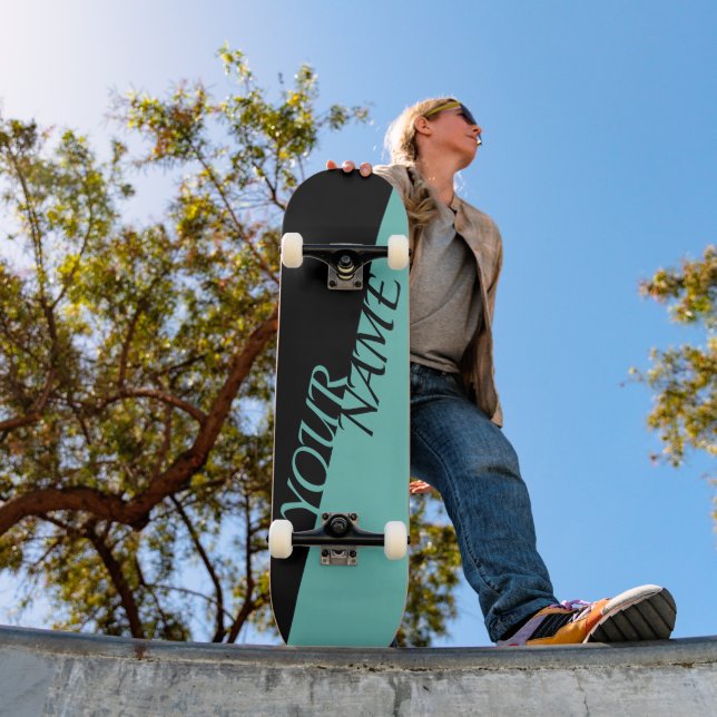 Skateboard Personalizado - Adicione seu nome (Ao ar livre 1)