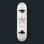 Skateboard Unicorn para Rapariga<br><div class="desc">Torne este doce skate Unicorn seu próprio conteúdo adicionando seu texto. Para acessar ferramentas avançadas de edição no Zazzle,  vá para "Personalizar este modelo" e clique em "Detalhes",  role para baixo e pressione o link "clicar para personalizar mais". Ideia de presente de excelente para Meninas que amam unicórnios!</div>