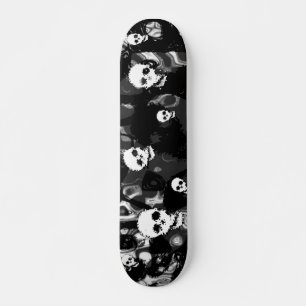 Skull Specters skate B&W
