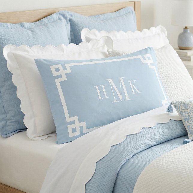Sky Blue Greek Key Monogram Standard Pillow Case (Criador carregado)