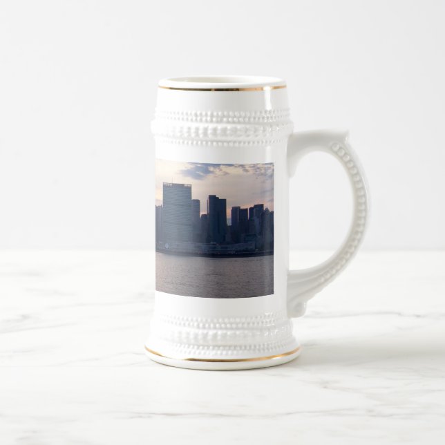 Skyline de NYC - caneca de cerveja (Direita)