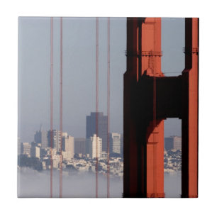 Skyline de San Francisco da ponte do Golden Gate