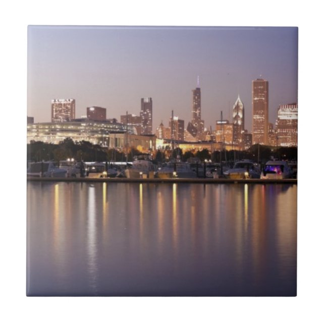 Skyline dos EUA, Illinois, Chicago no crepúsculo (Frente)