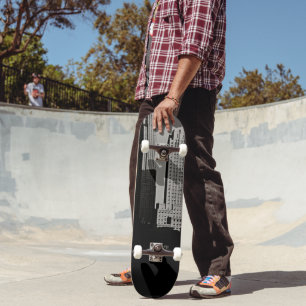 Skyline Dreamer Skateboard - Vintage New York Vibe