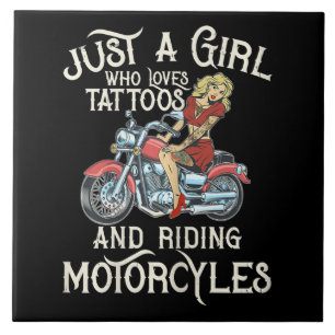 Só Uma Garota Que Ama Motocicletas Engraçada Art