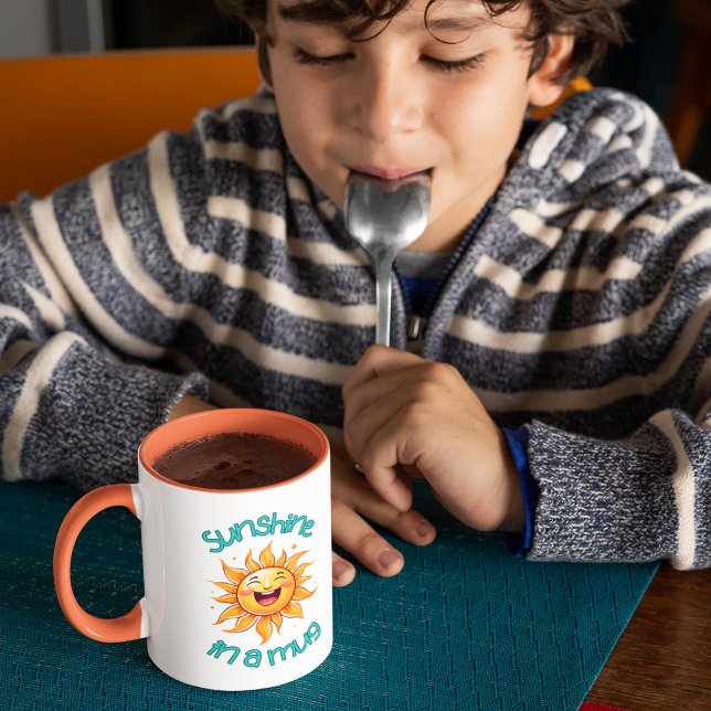 Sol Numa Caneca (Spread sunshine with this adorable smiling sun, "Sunshine in a mug" mug! )
