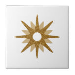 Solteiro Moderno do Século médio Dourado Starburst<br><div class="desc">Médio do século design com inspiração moderna, apresentando um solteiro vintage retro gold starburst em um fundo branco. Design simples e limpo moderno. Crie seu próprio azulejo personalizado carregando uma nova imagem ou use o botão "mensagem" para entrar em contato com o designer para obter ajuda. Para criar o seu...</div>