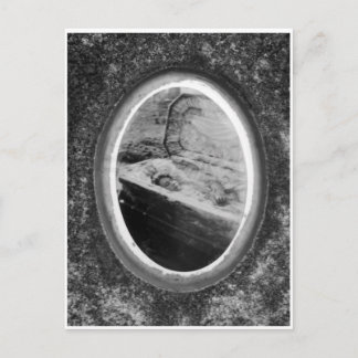 Sonho do assombro, cartão do armário