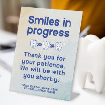 Sorrisos de Consultório Dentário Moderno Mensagem
