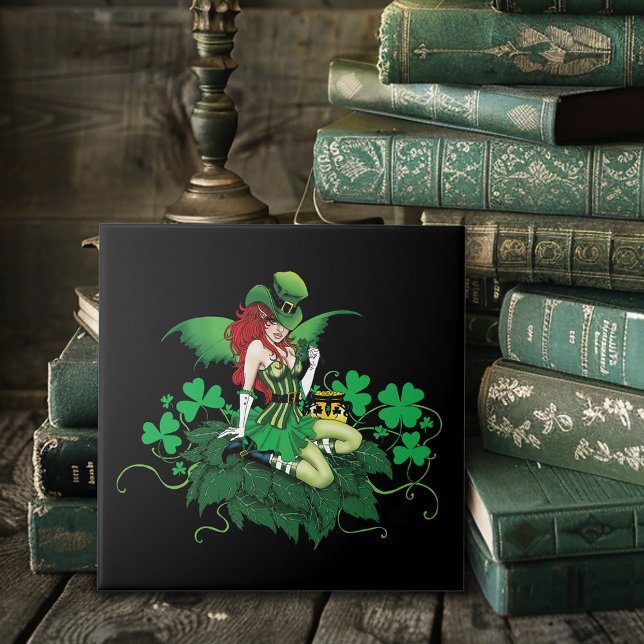 Sorte Verde Irlandês Fada Cabelo Vermelho Trevo (Criador carregado)