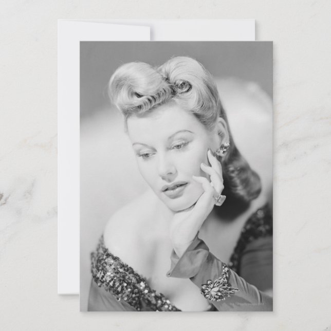 Studio Shot (Frente)